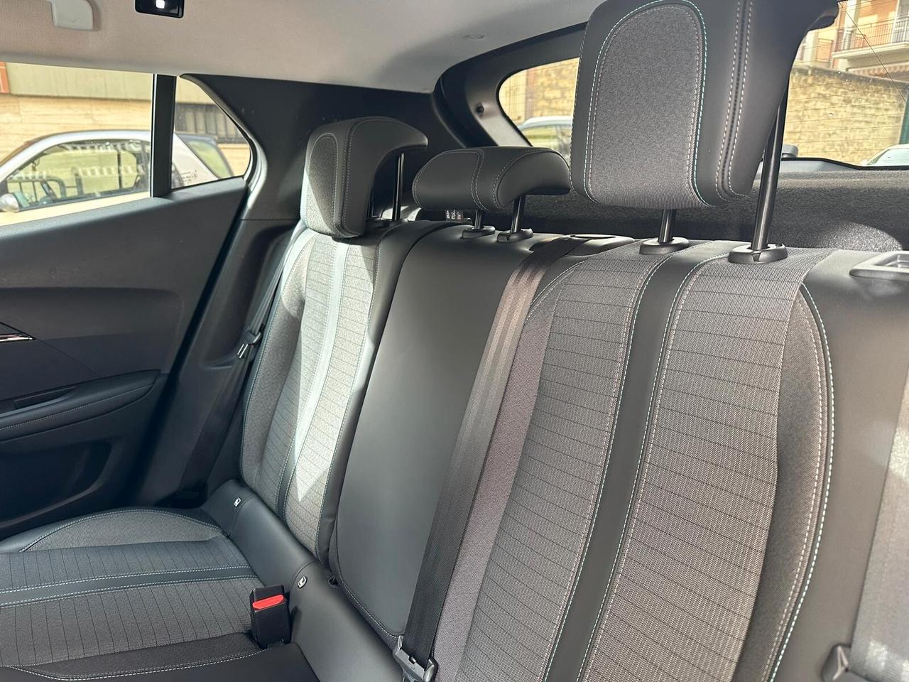 Peugeot 2008 BlueHDi 130CV EAT8 Allure Pack