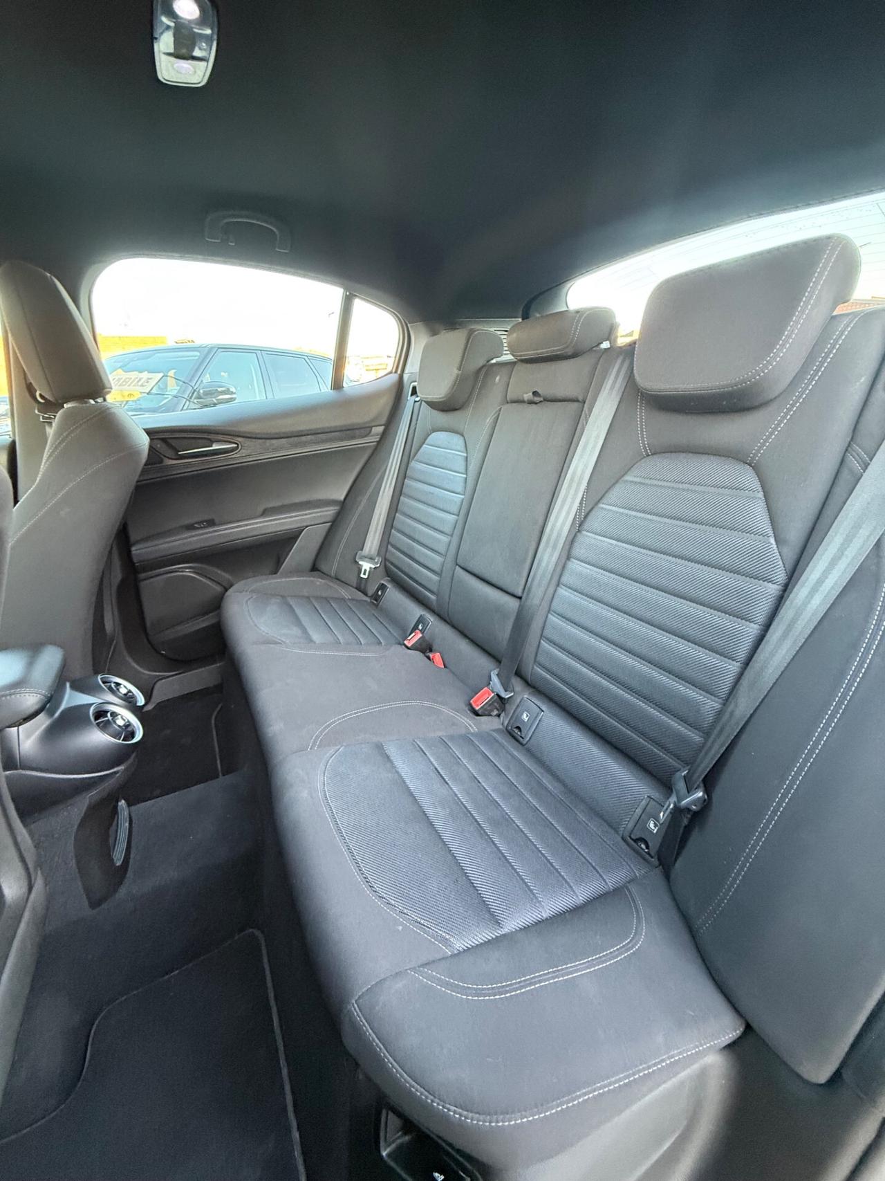 Alfa Romeo Stelvio 2.2 Turbodiesel 210 CV AT8 Q4 Super