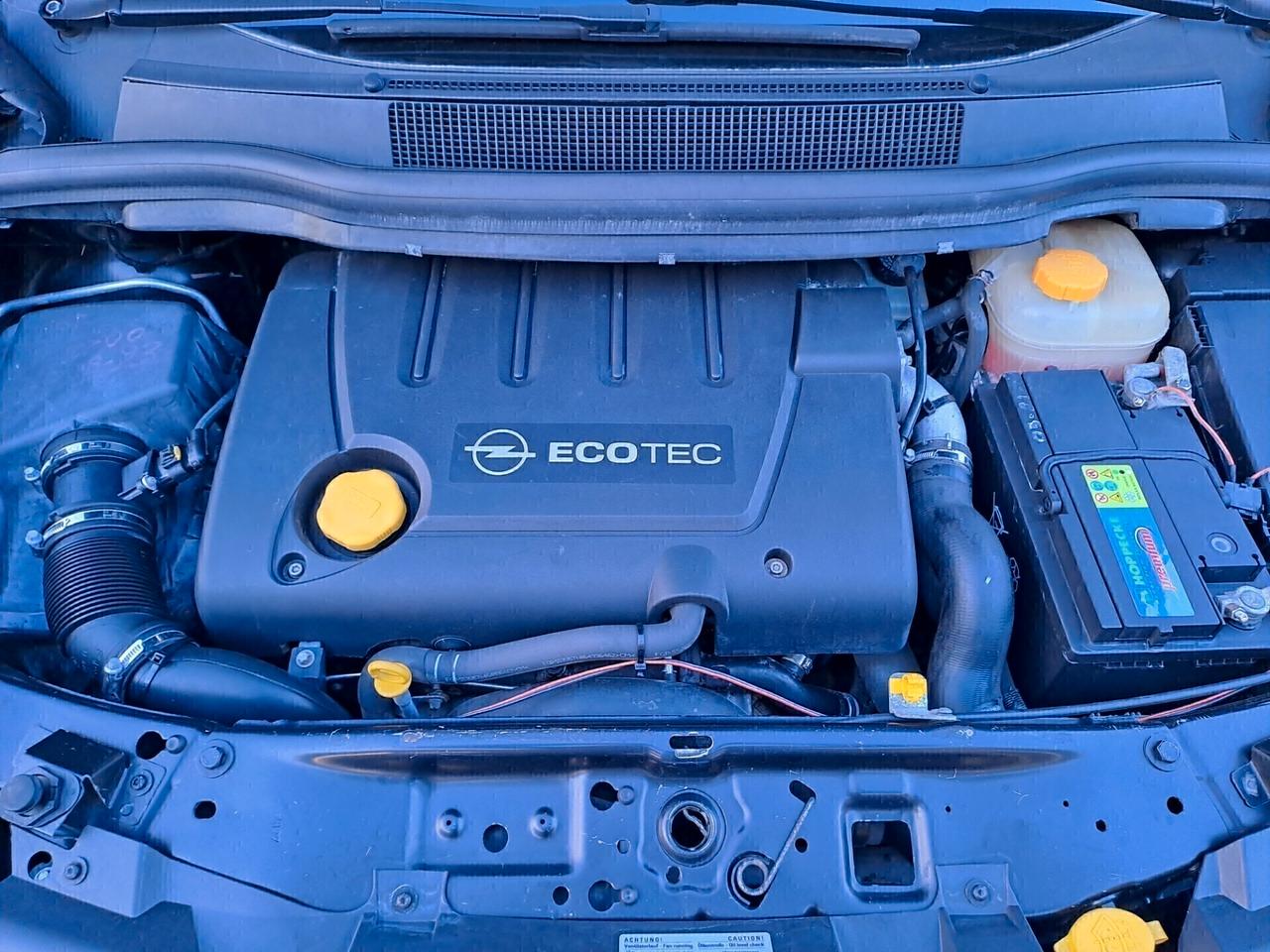 Opel Zafira 1.9 CDTI 120CV Cosmo 7 POSTI