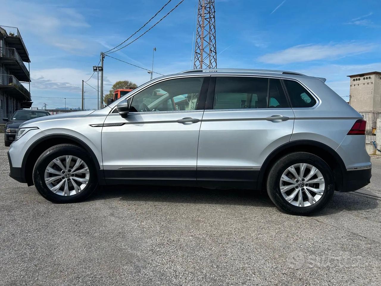 VOLKSWAGEN TIGUAN 2.0 tdi 150cv Life DSG