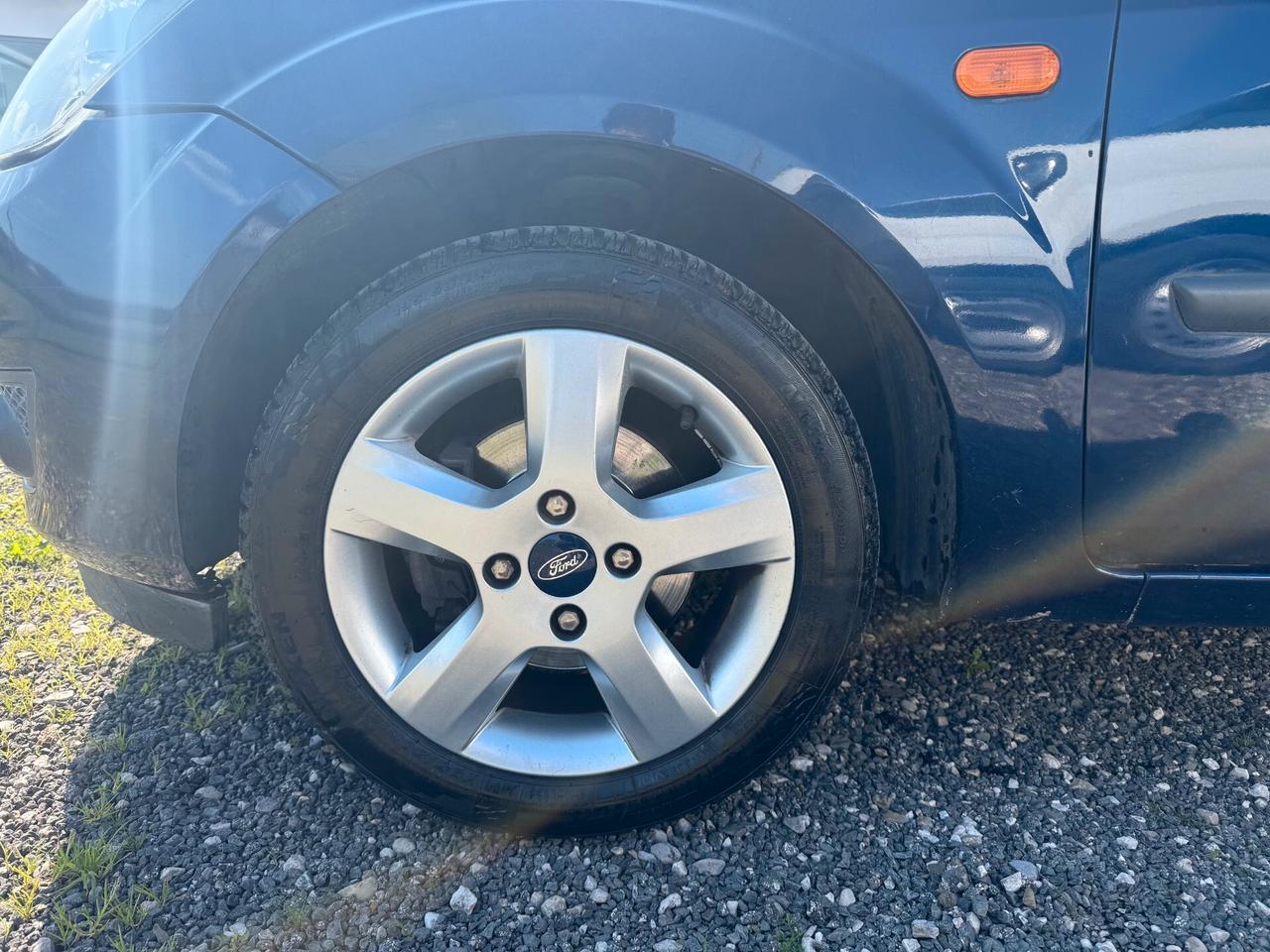 Ford Fiesta 1.4 TDCi 5 porte (Neopatentati)