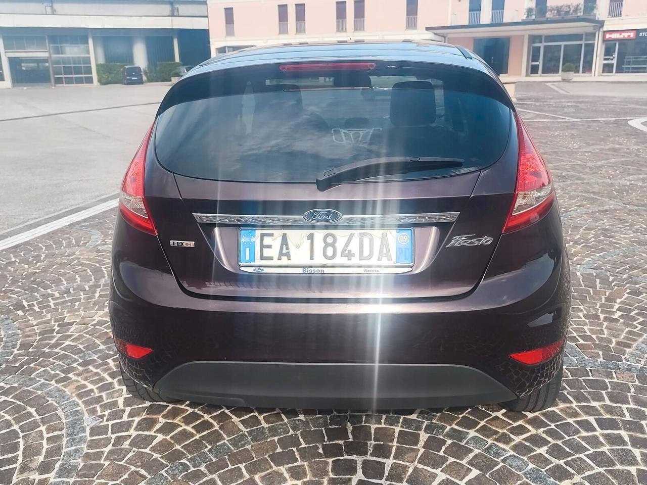 Ford Fiesta 1.4 TDCi 5p. Titanium