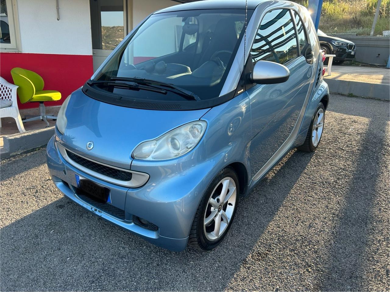 Smart ForTwo 1000 52 kW coupé passion