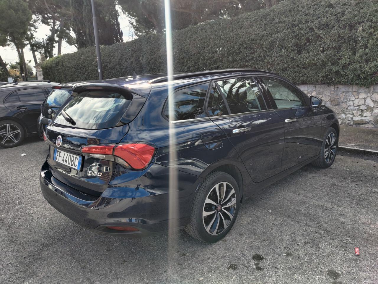 Fiat Tipo 1.6 Mjt S&S SW Lounge 2017