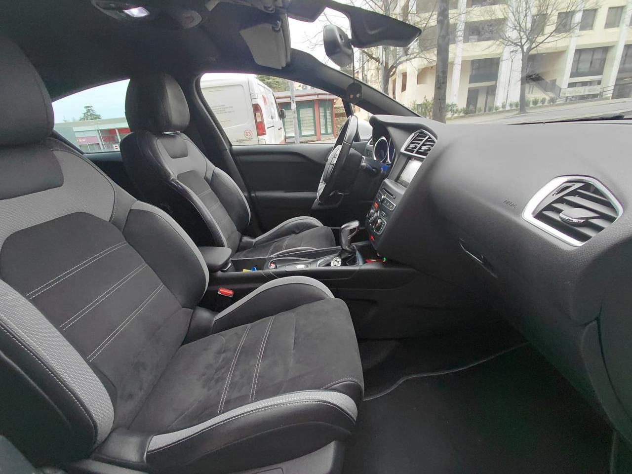 DS DS4 Sport Chic 1.6 Blue HDi 120 #8509