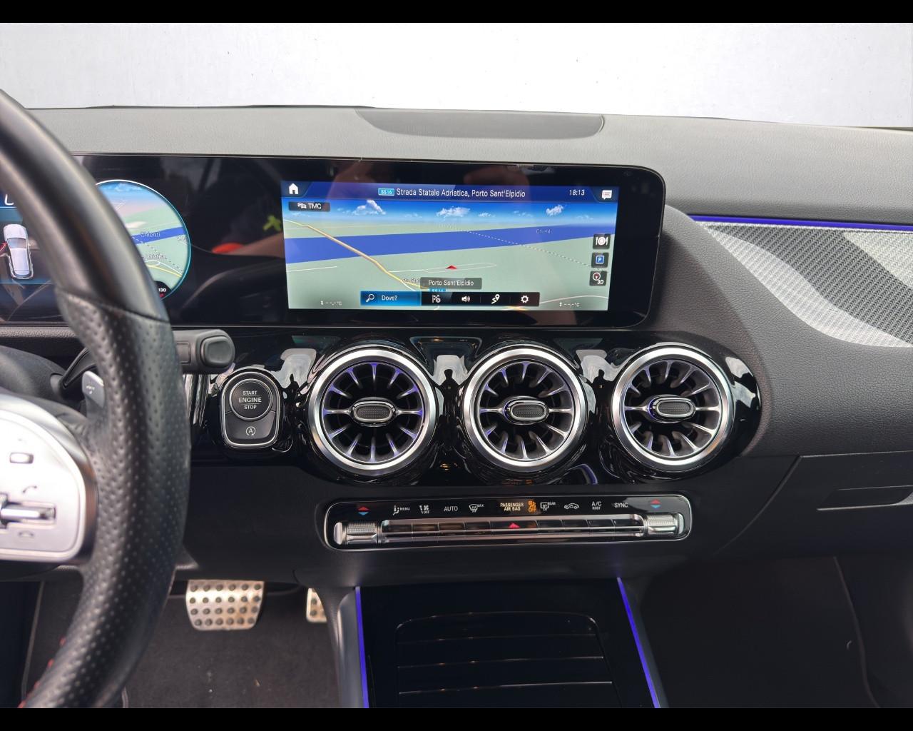 Mercedes-Benz GLA (H247) - GLA 180 d Automatic Premium