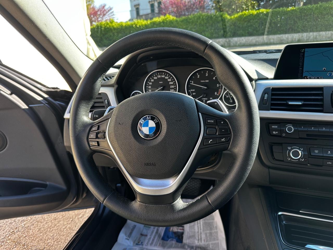 Bmw serie 3 318d Touring Business aut.