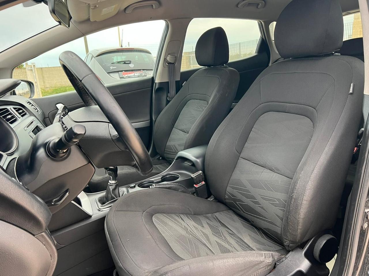 Kia Ceed cee'd 1.4 GPL 5 porte Cool