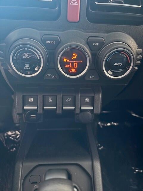 Suzuki Jimny 1.5 5MT all grip 4 porte