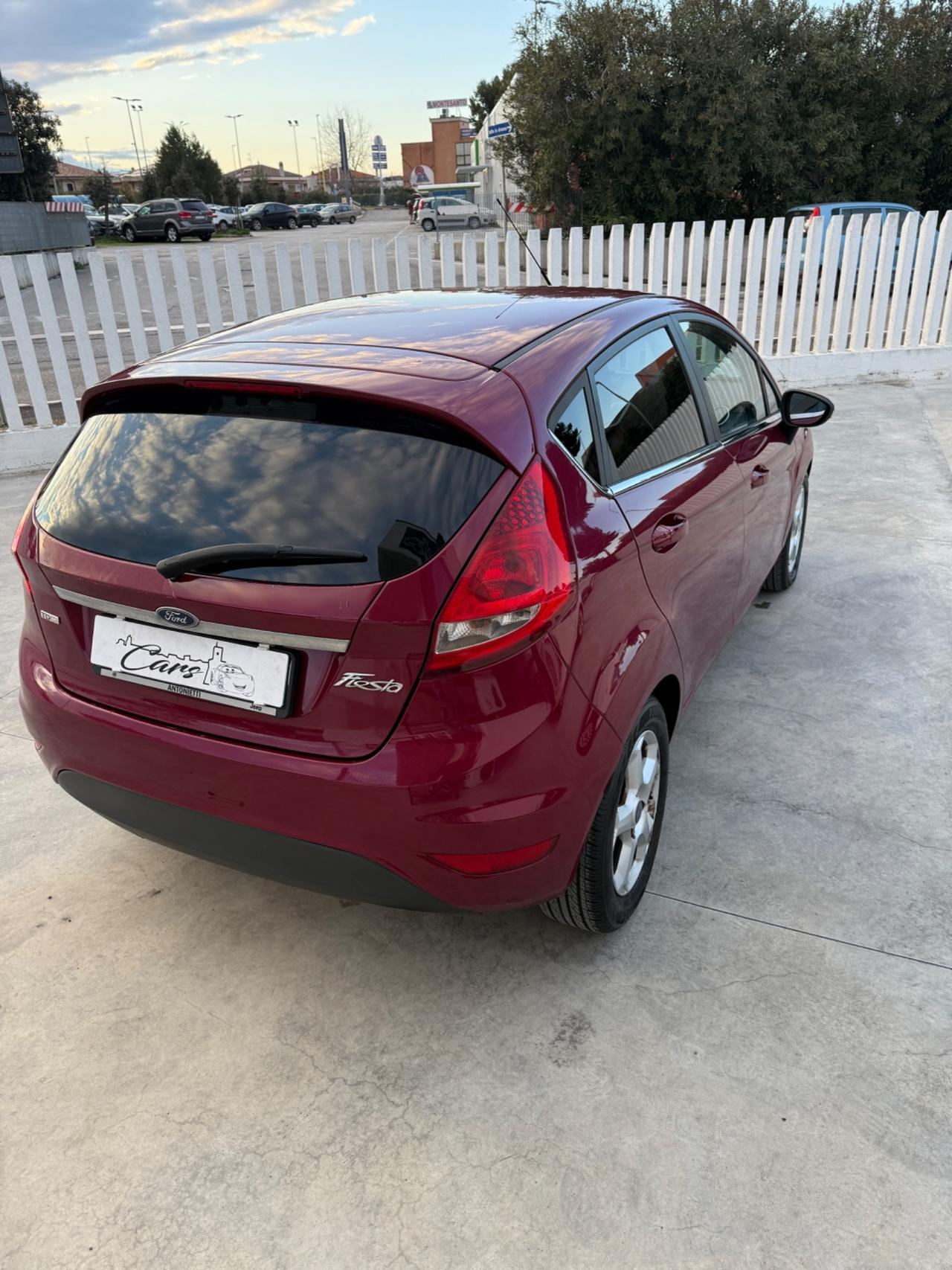 Ford Fiesta 1.4 TDCi 5p. Titanium