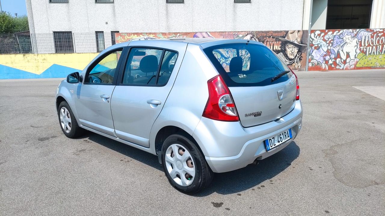 Dacia Sandero 1.4 8V GPL NEOPATENTATI - 2010