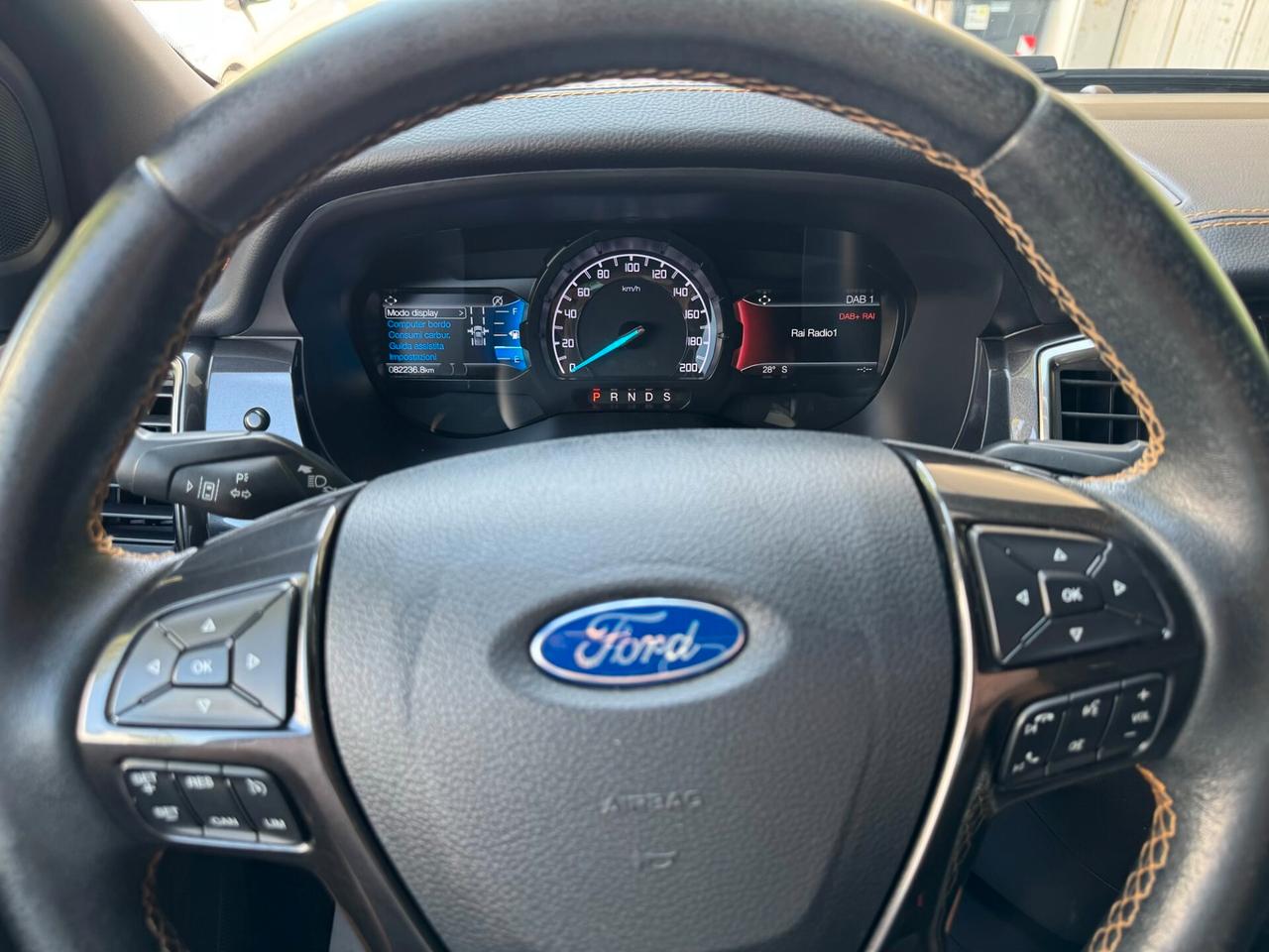 Ford Ranger 2.0 tdci double cab Wildtrak UNIPROPR.