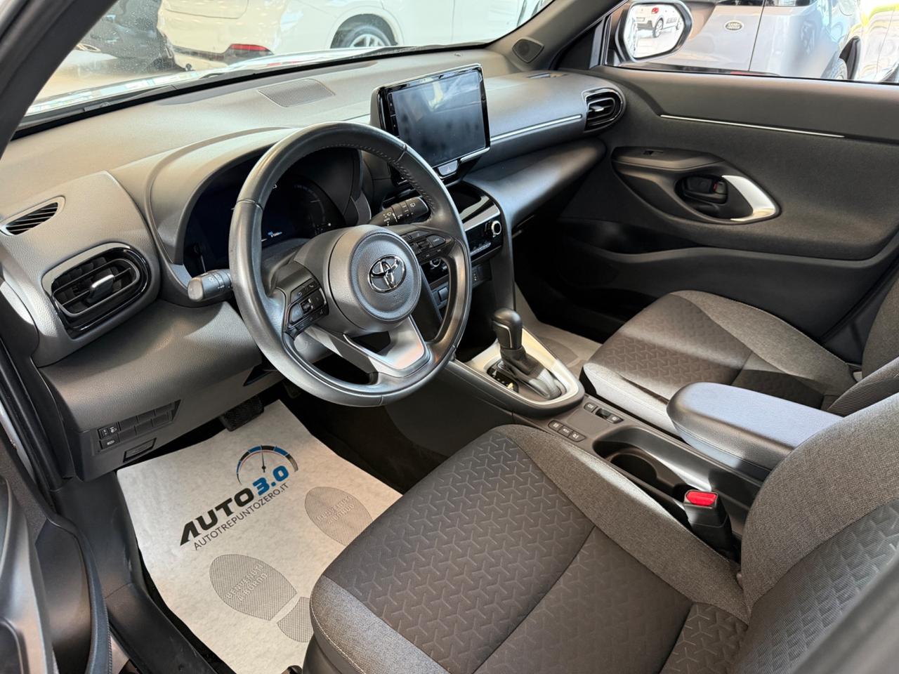 Toyota Yaris Cross 1.5 Hybrid 5p. E-CVT Trend