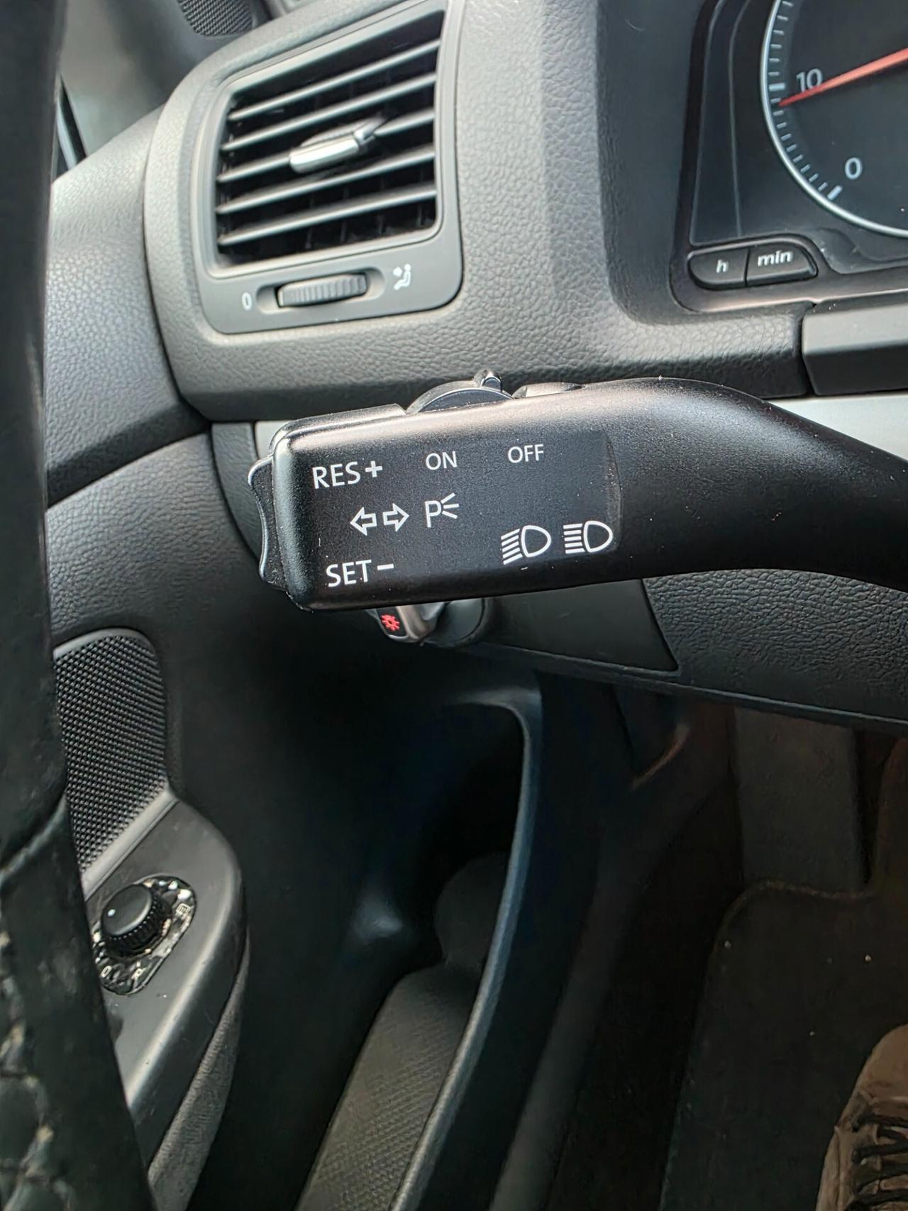 Volkswagen Golf 2.0 16V TDI 4x4 vista provata piaciuta