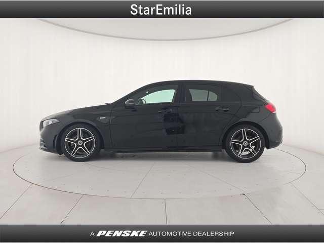 Mercedes-Benz A 180 A 180 d Premium Night Edition