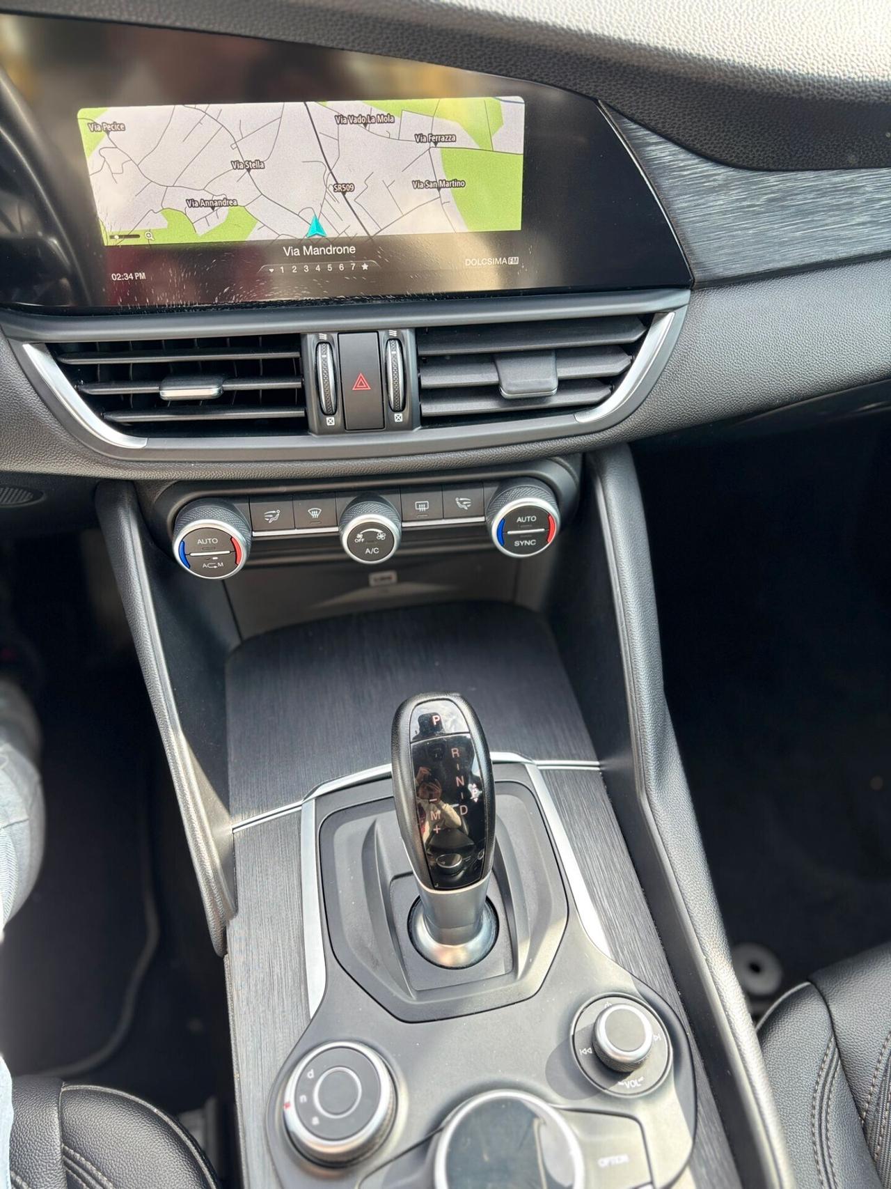 Alfa Romeo Giulia 2.2JTDM 180CV Executiv AUTOM NAVI XENON PELLE