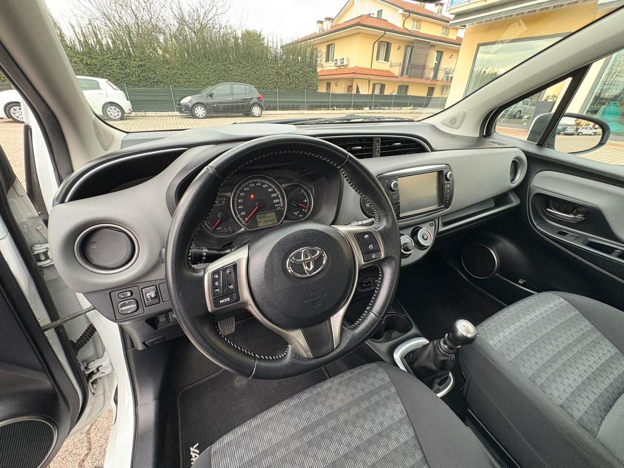 TOYOTA YARIS 5/P 1.4 D4D TAGLIANDATA SI NEOPAT.