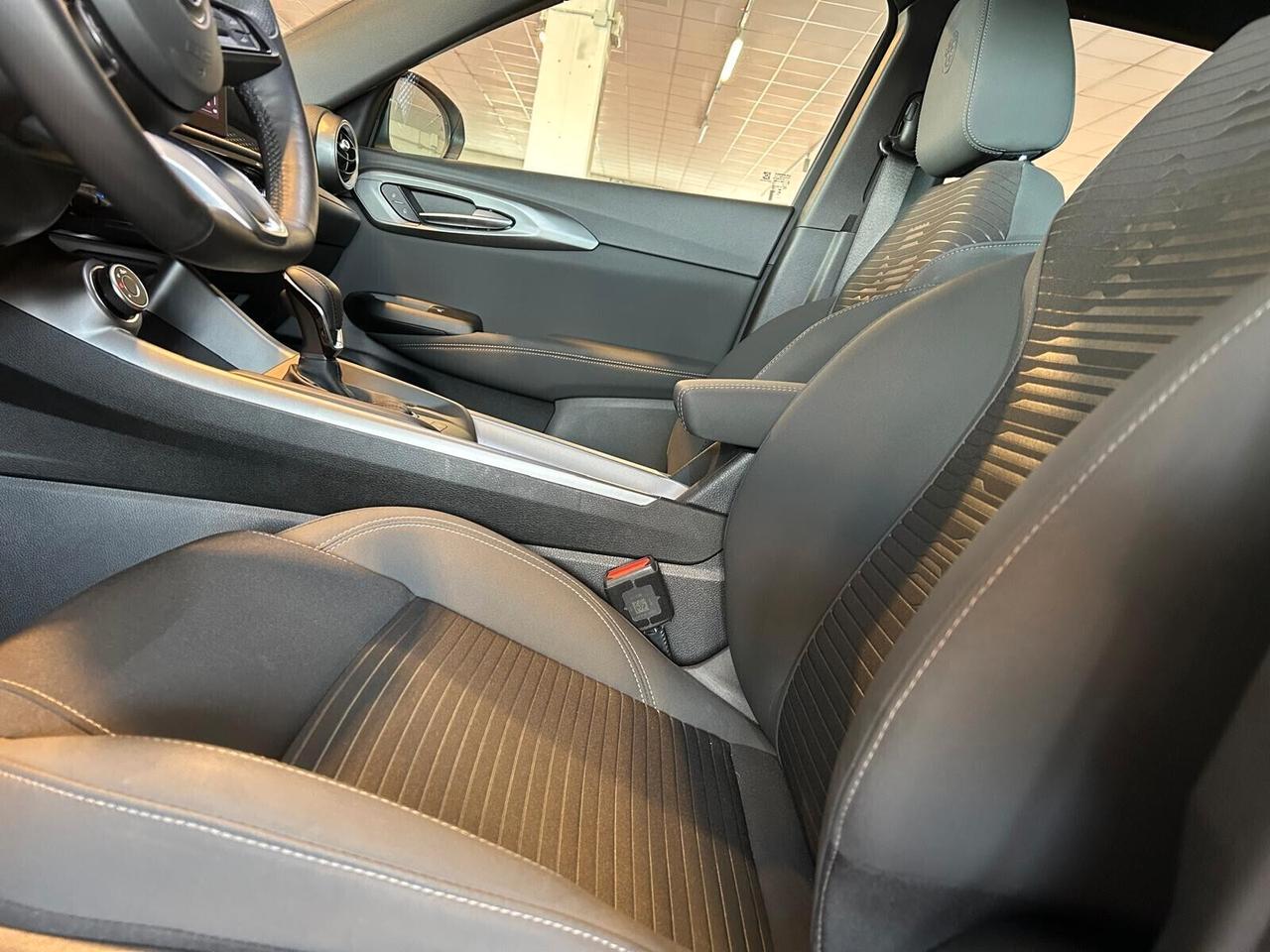 Alfa Romeo Tonale SPRINT 1.6 diesel TCT6 SPOTICAR