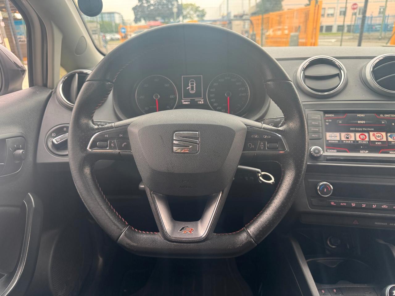 SEAT Ibiza 1.4 TDI 90 CV CR 5p. FR **NEOPATENTATI**