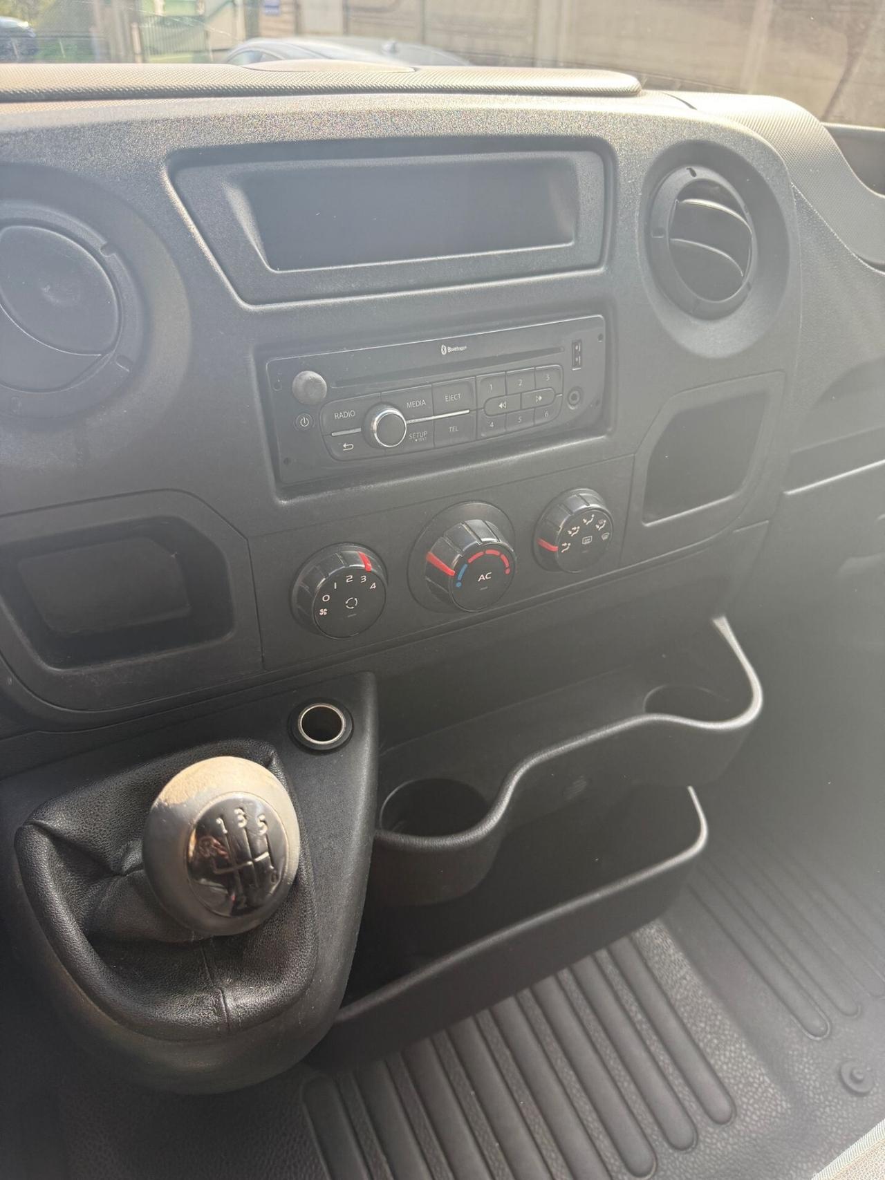 Renault Master T35 MAXI E5