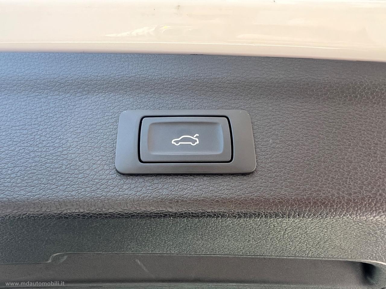AUDI Q3 35 TDI S tronic Business Advanced CERCHI 19 SOLO KM.65000 TAGLIANDI AUDI