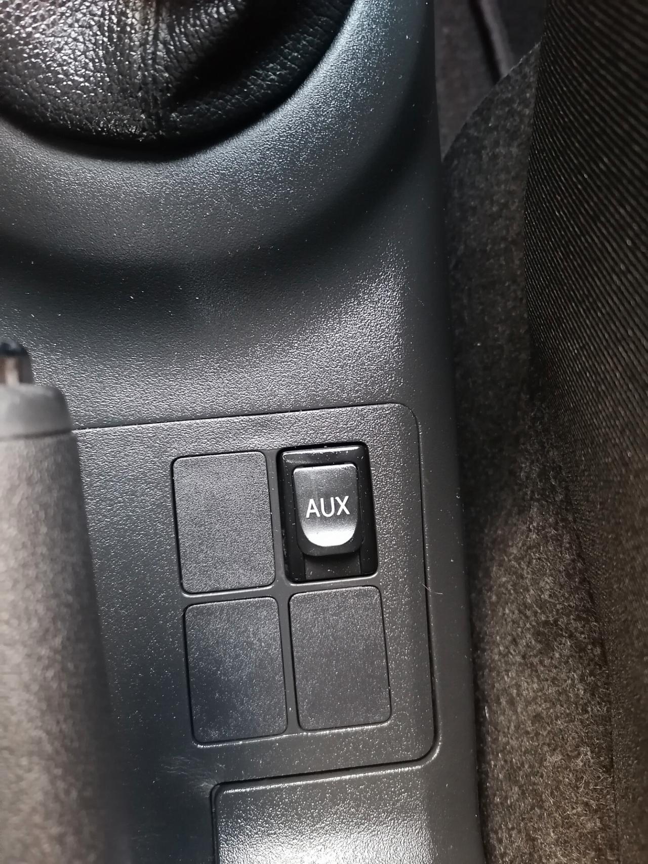 Toyota Yaris 1.4 D-4D DPF 5 porte 2011