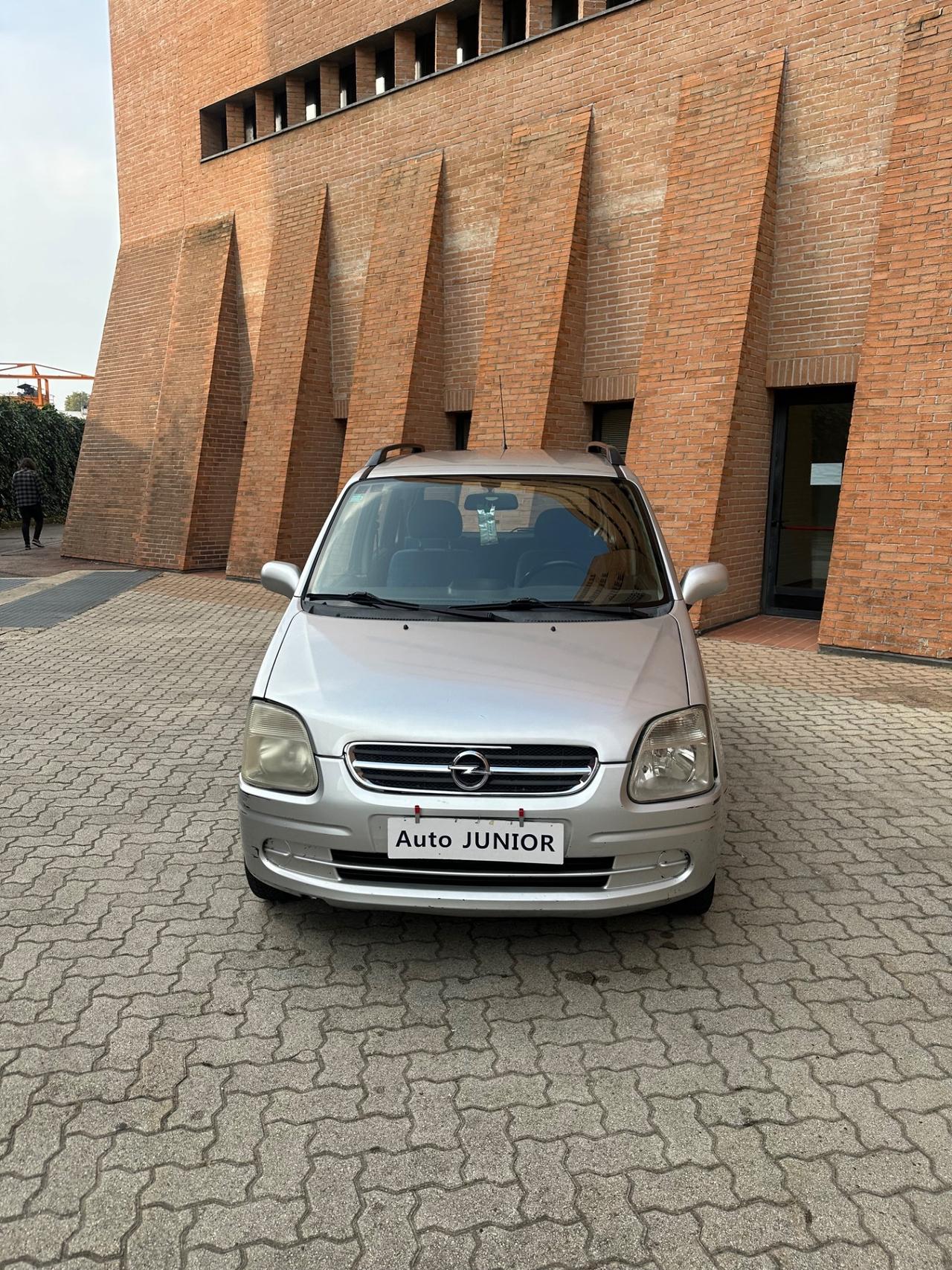 Opel Agila 1.2 16V Cosmo