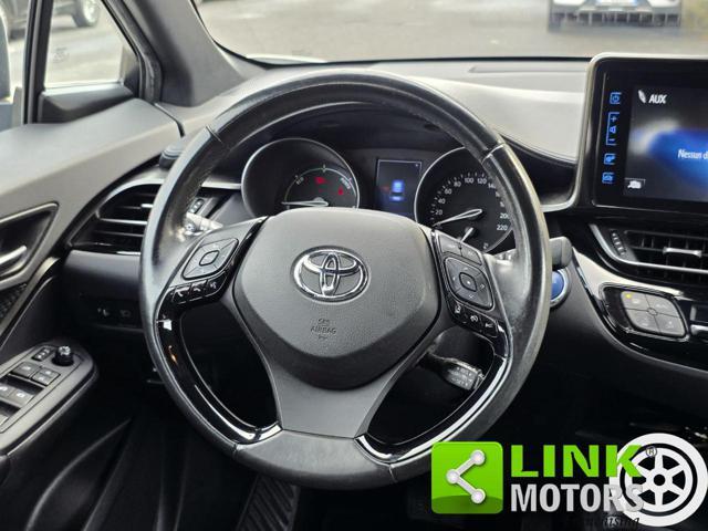 TOYOTA C-HR 1.8h Business 2wd e-cvt