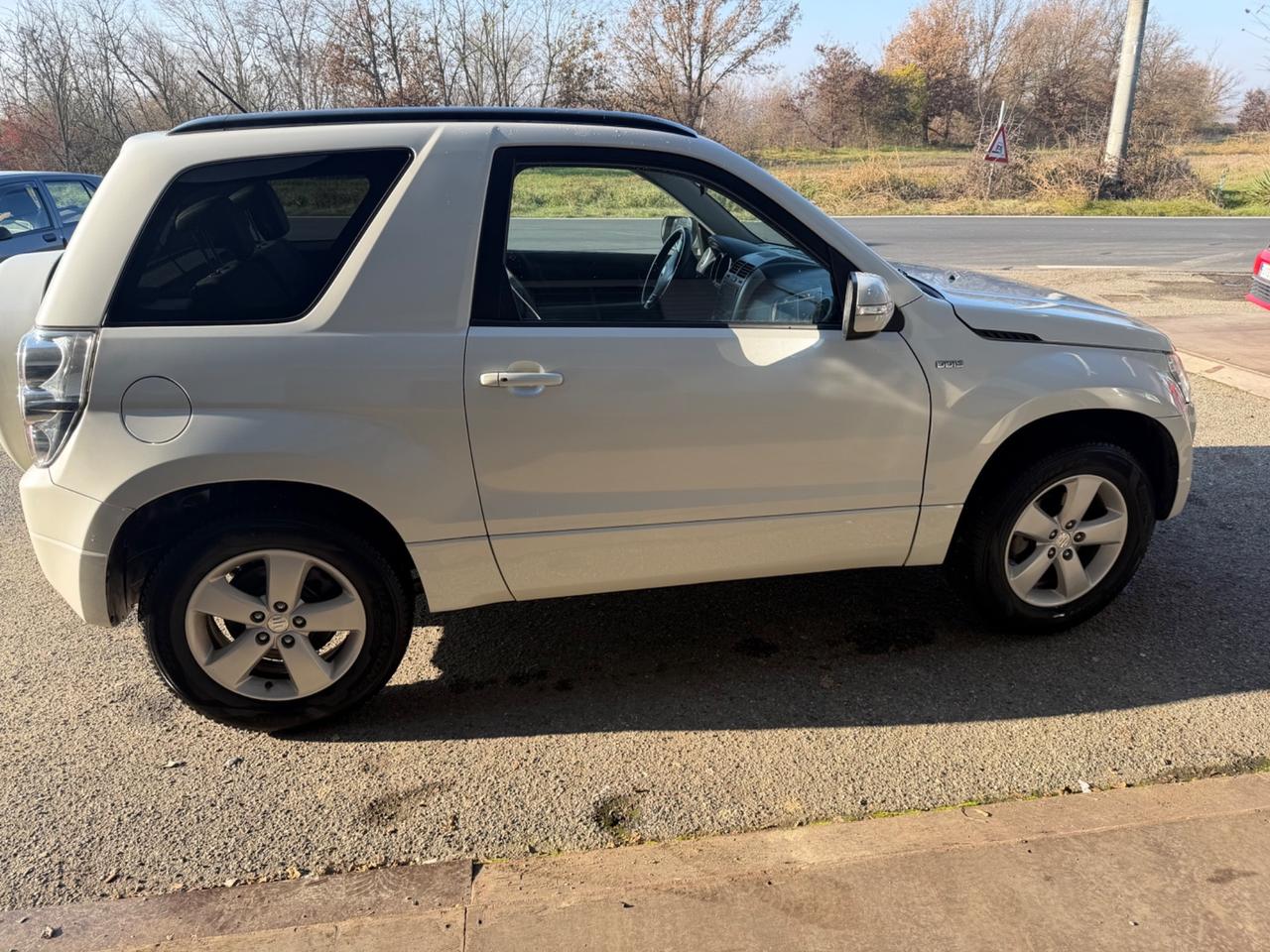Suzuki Grand Vitara 1.9 DDiS 3 porte