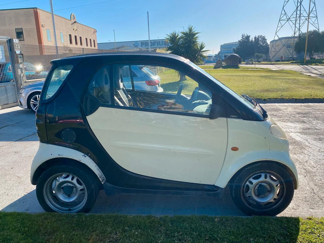 Smart ForTwo 600 54 cv. Pure