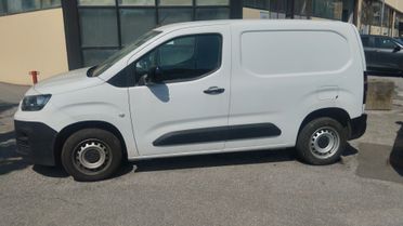 NUOVO DOBLO 1.5 100CV 3 POSTI
