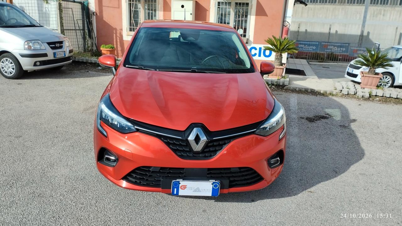 Renault Clio Full Hybrid E-Tech 140 CV 5 porte
