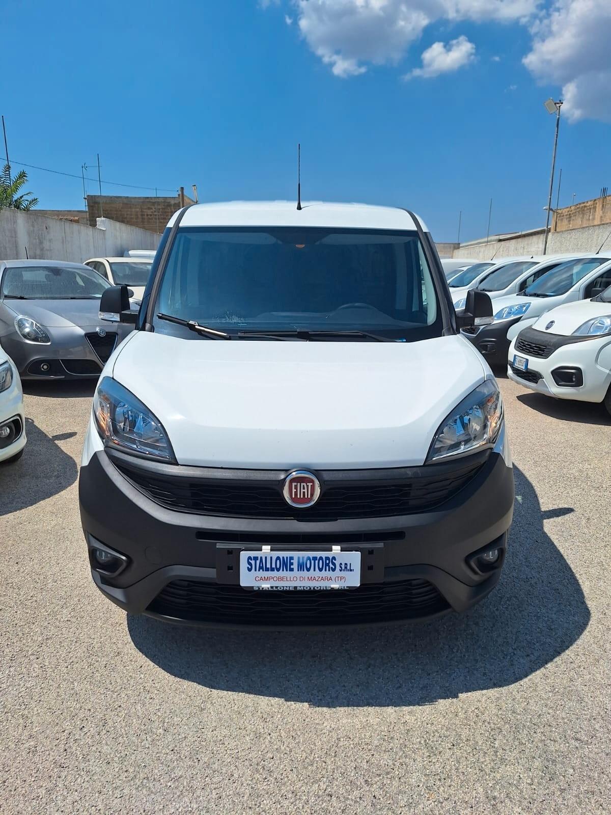 Fiat Doblo 1.6MJT 105CV 3 posti Cargo Lounge 2021