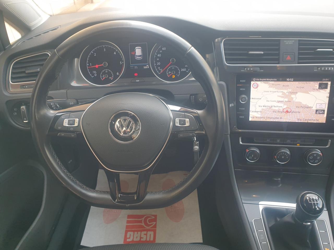 Volkswagen Golf 1.6 TDI 115 CV 5p. Business BlueMotion Technology