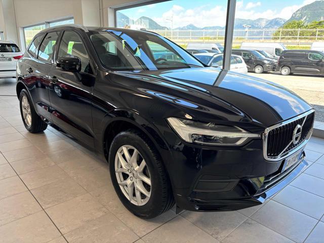 VOLVO XC60 B4 (d) AWD Geartronic Business