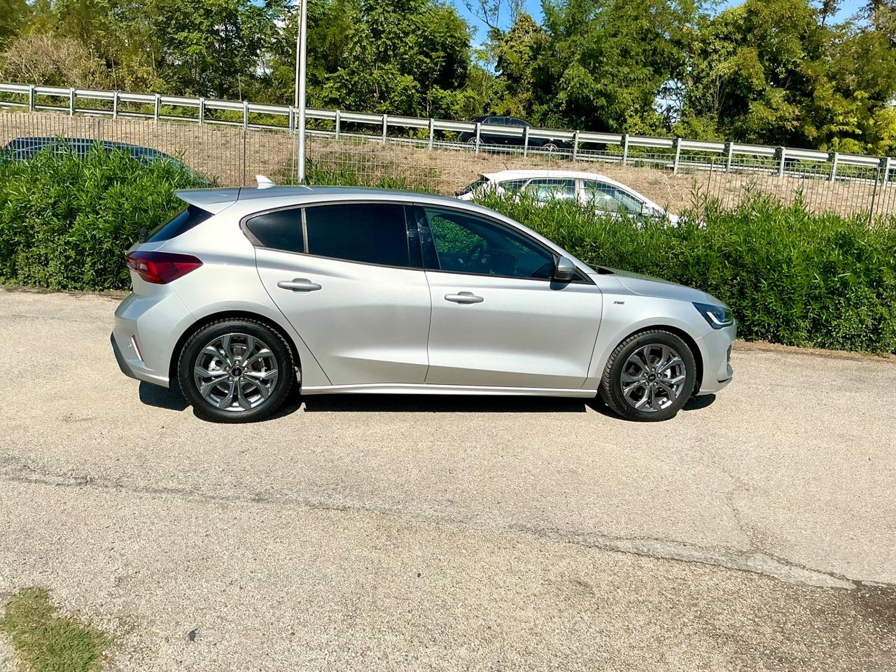 Ford Focus 1.0 EcoBoost Hybrid 125 CV 5p. ST-Line