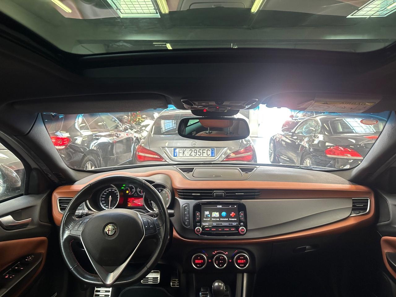 Alfa Romeo Giulietta 1750 Turbo TCT Quadrifoglio Verde