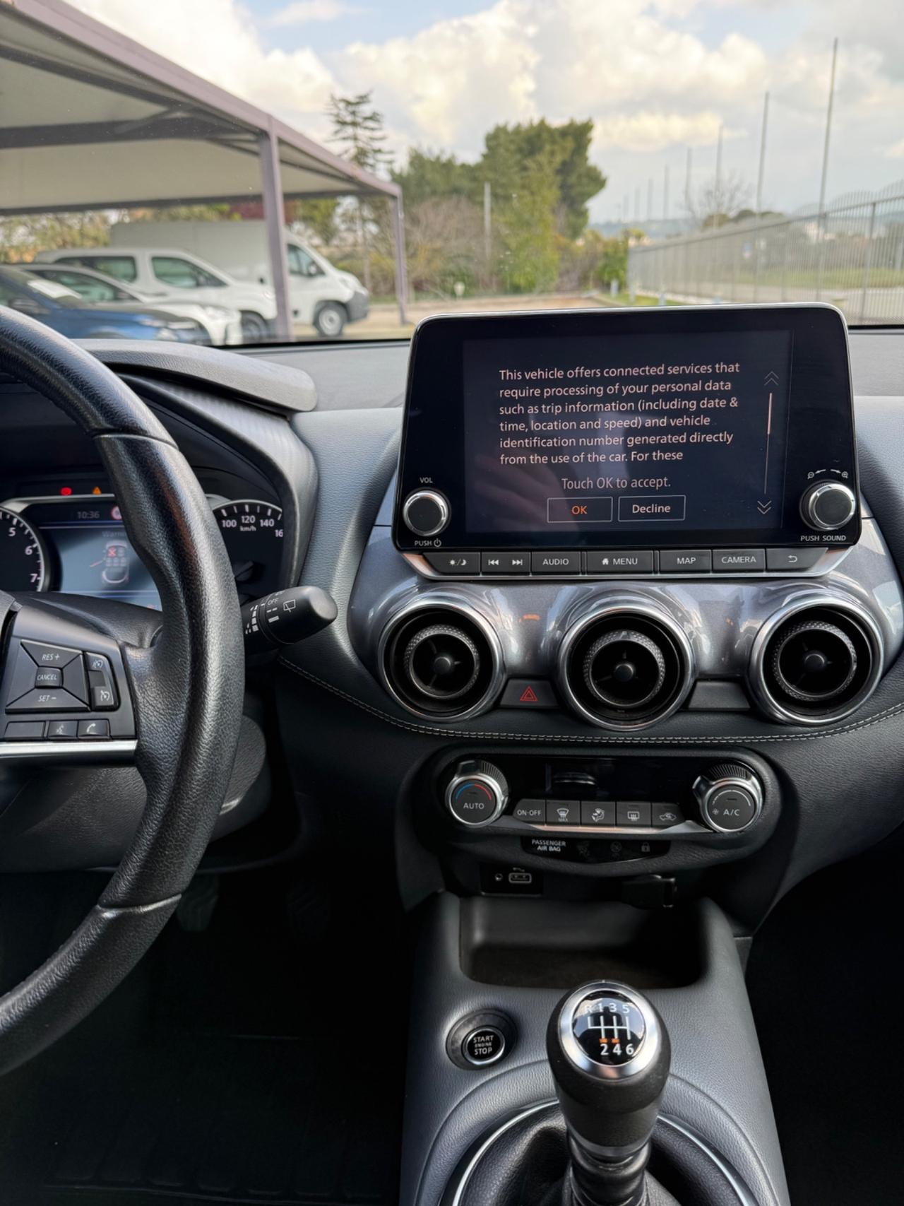 Juke 1.0 DIG-T 114 CV DCT Acenta