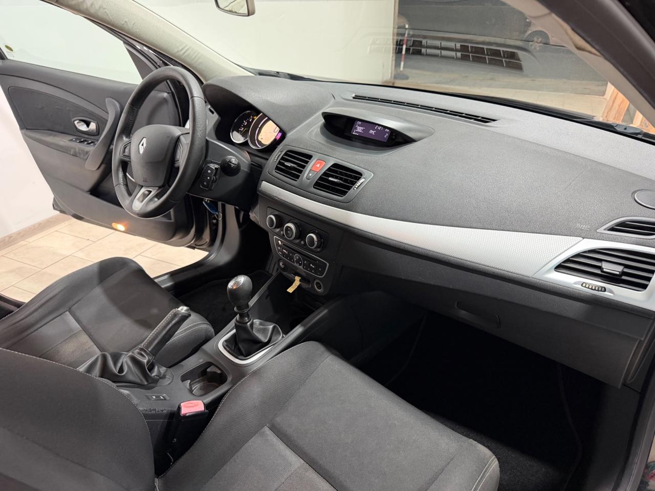RENAULT MEGANE 2009 BERLINA 1.5 DIESEL 110CV