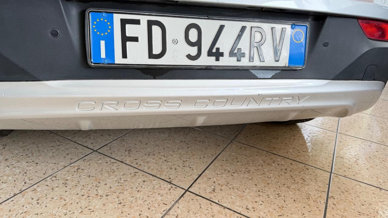 Volvo V40 Cross Country D2 Momentum
