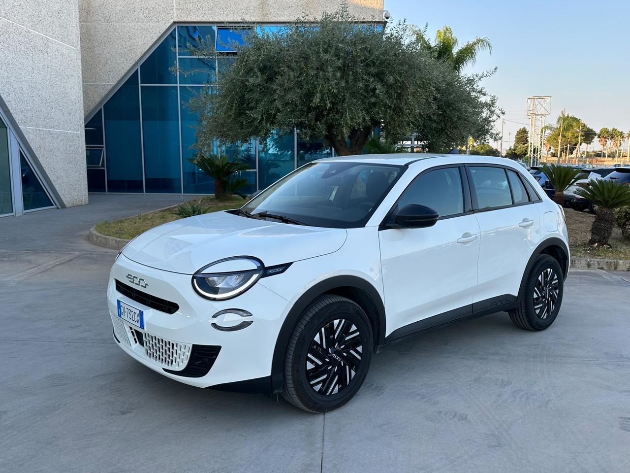 Fiat 600 1.2 hybrid 110cv auto