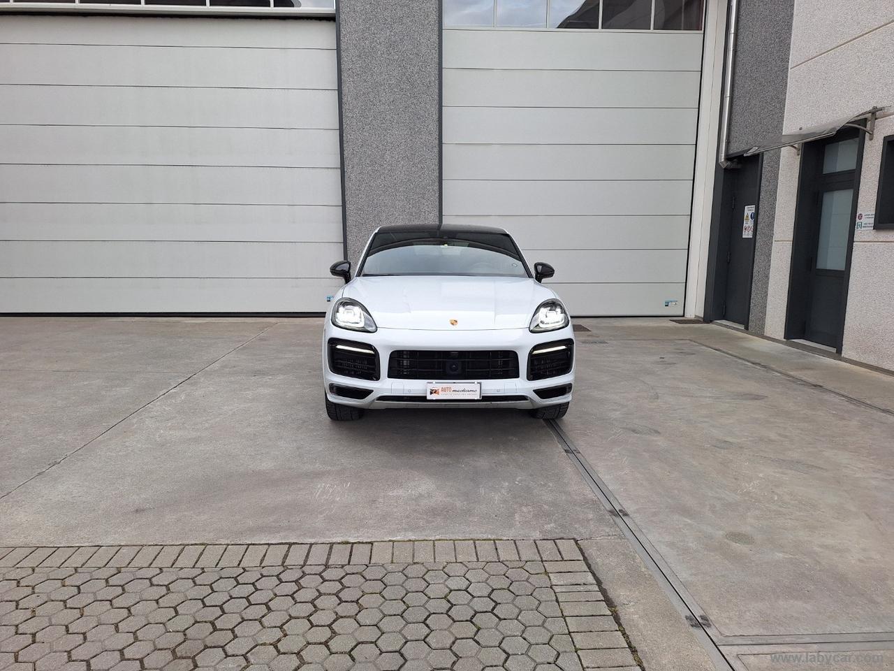 PORSCHE Cayenne Coupé 3.0 V6 E-Hybrid PlatINUM TETTO CARBONIO