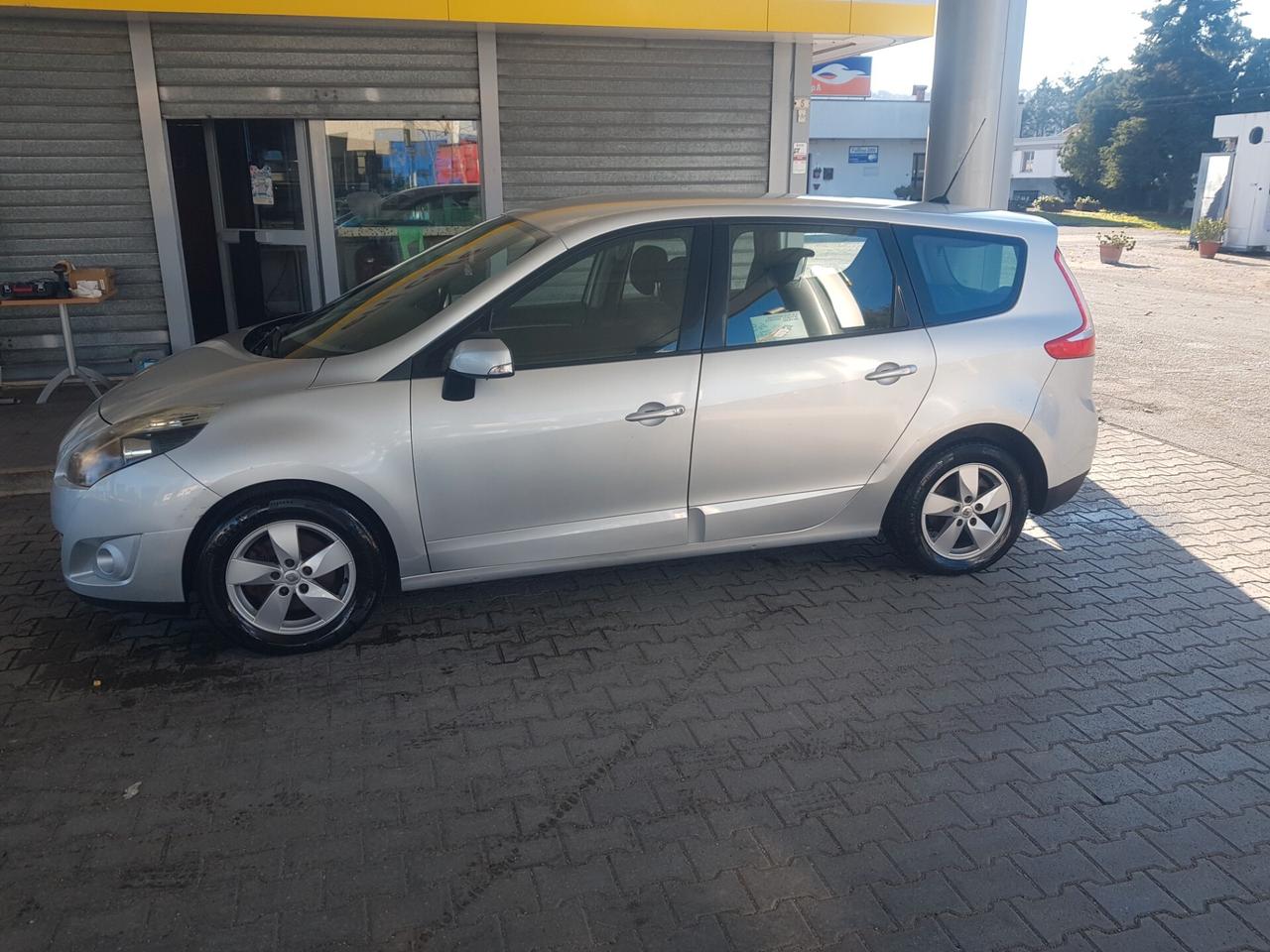 Renault Scenic Scénic 1.5 dCi 110CV 7 posti