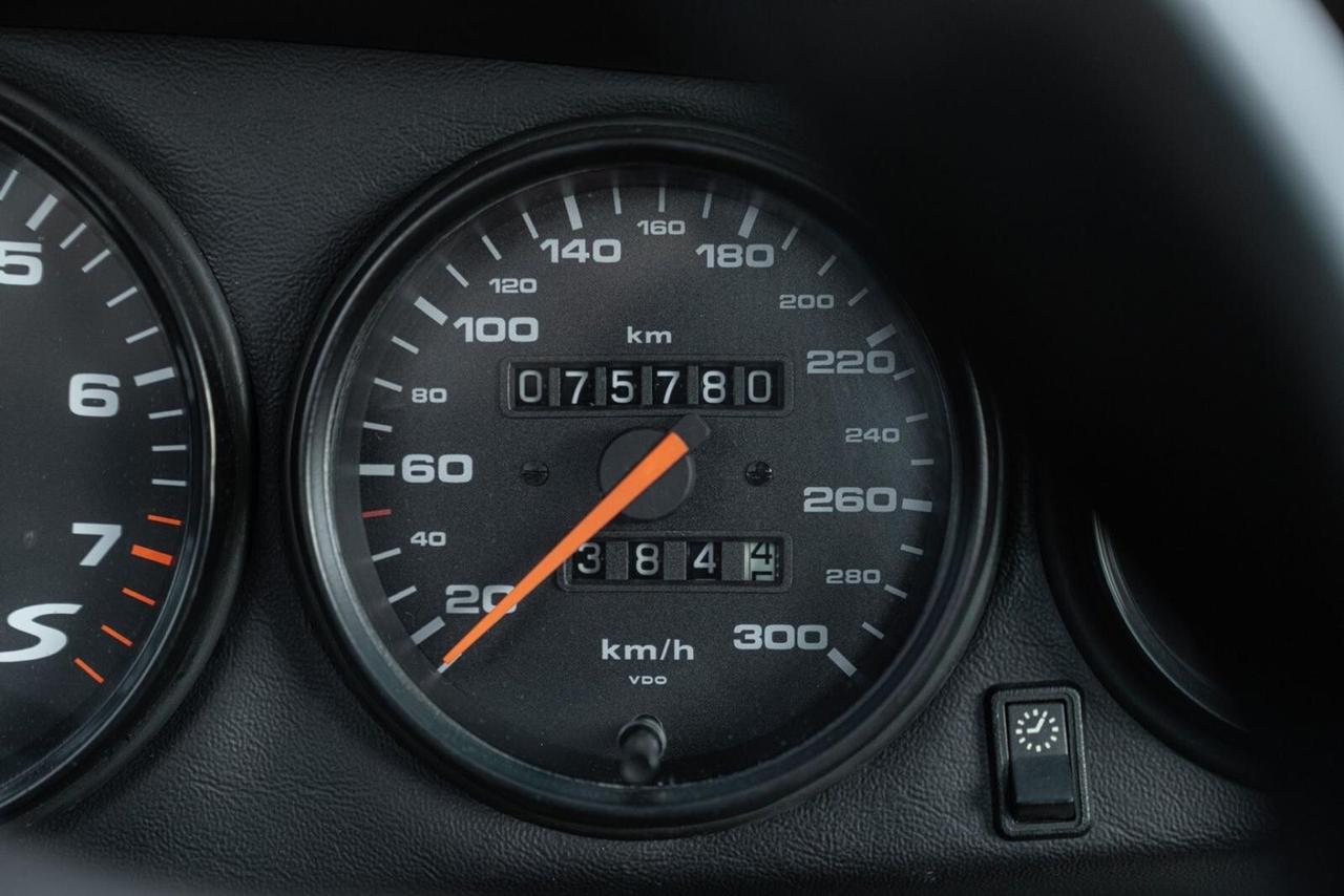 Porsche 911 Carrera MOD 993 cat S Coupé MANUALE 6 MARCE VARIORAM 286