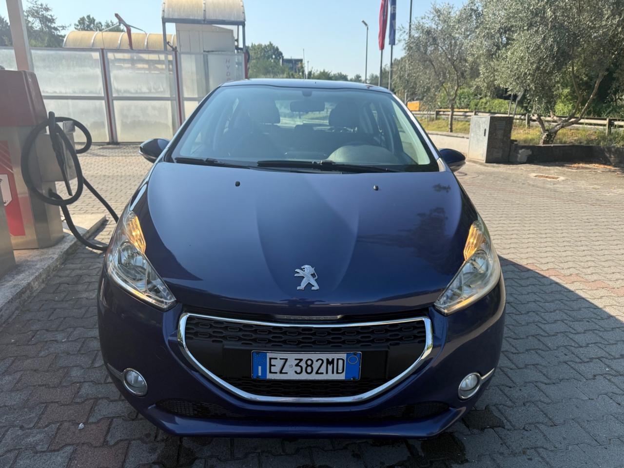 Peugeot 208 BlueHDi 1.4hdi 75 S&S 5 porte Active