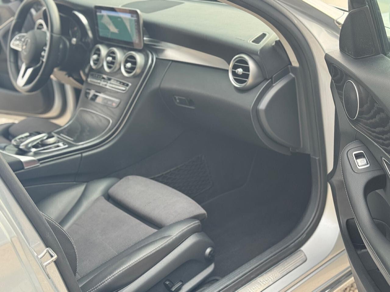 Mercedes-benz C 220 d 4Matic AMG Line !