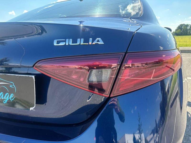 Alfa Romeo Giulia 2.2 Diesel 150CV