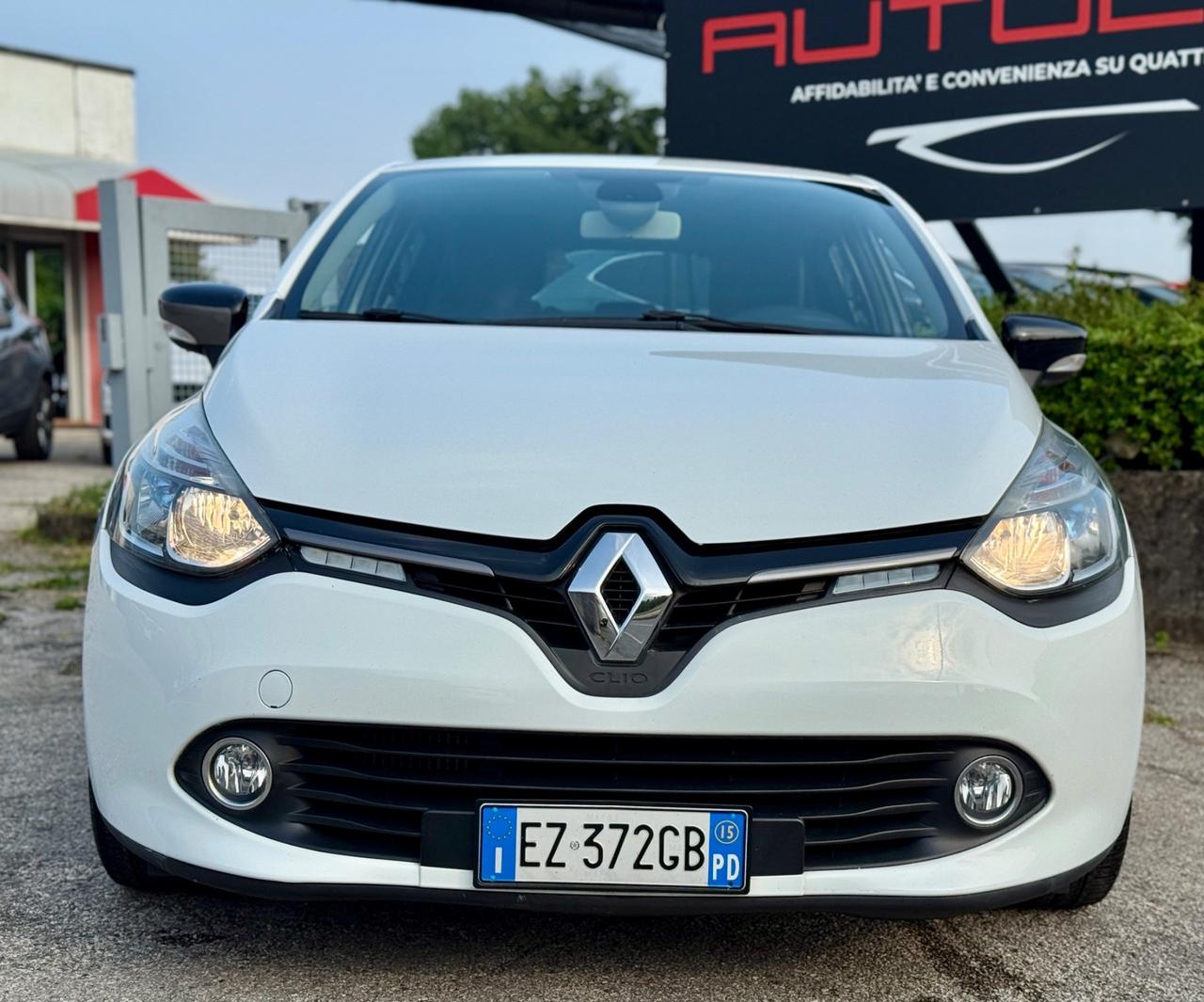 RENAULT CLIO 1.5DCI 75CV 5 porte Costume National 93.000