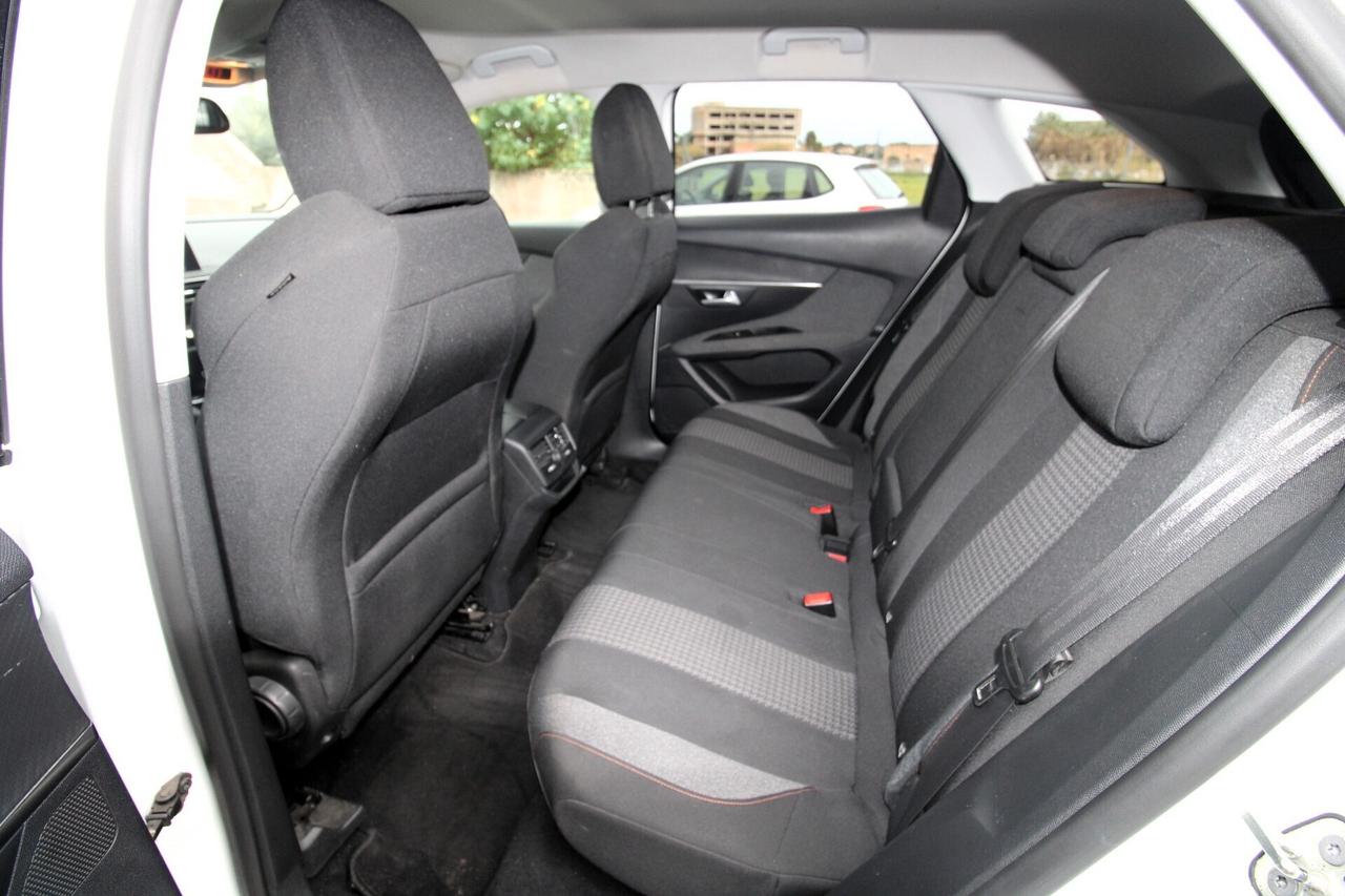 Peugeot 3008 BlueHDi 120 S&S EAT6 Active