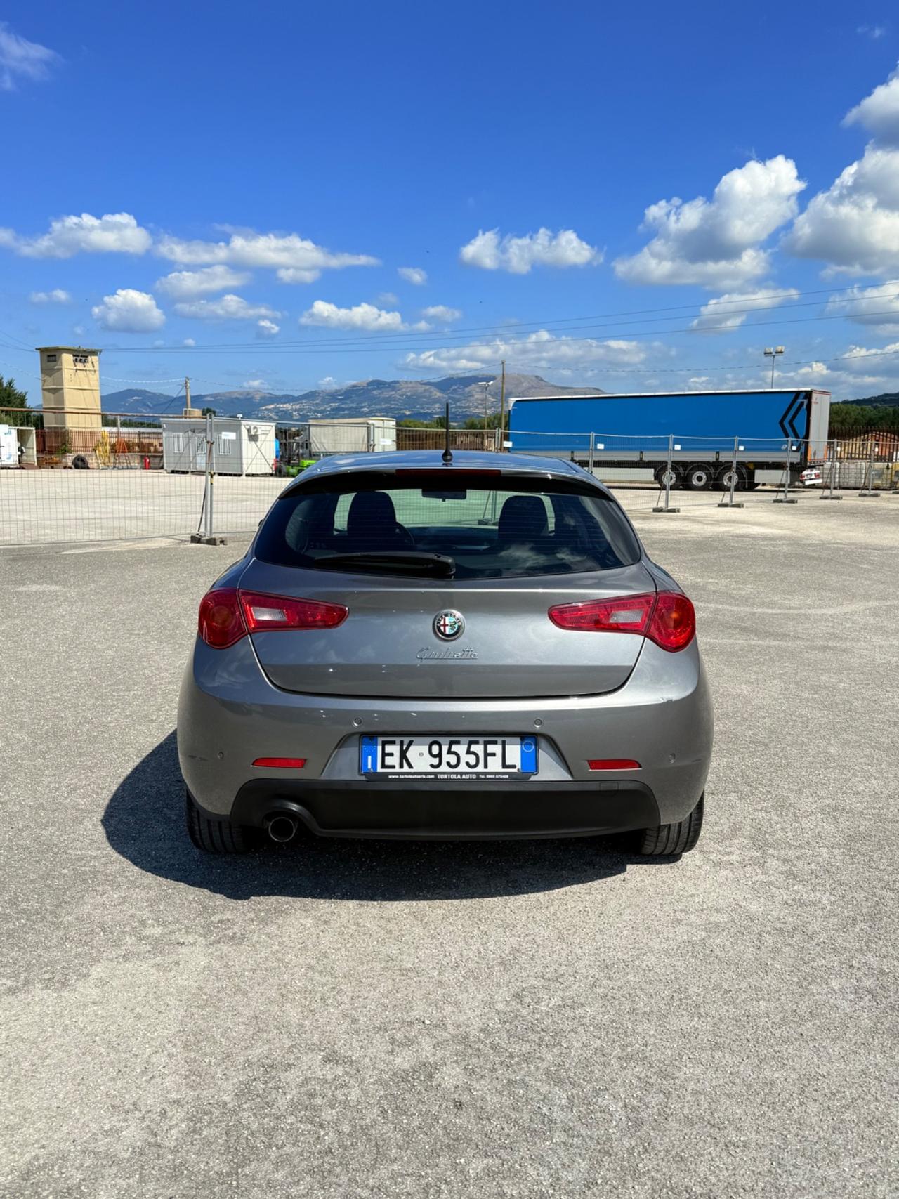 Alfa Romeo Giulietta 1.6 JTDm-2 105 CV Exclusive
